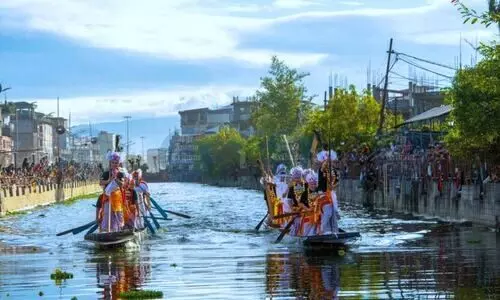 Manipur celebrates 247th Heikru Hidongba festival with rituals & traditional boat race