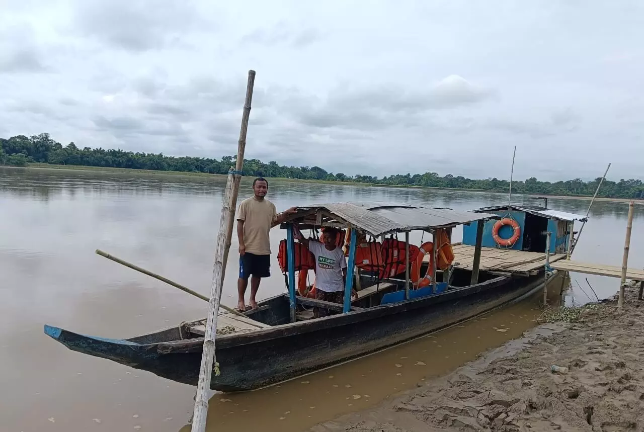 Dibrugarh’s Burhi Dehing gets new mechanised boat service; farmers welcome boost Dibrugarh’s Burhi Dehing gets new mechanised boat service; farmers welcome boost