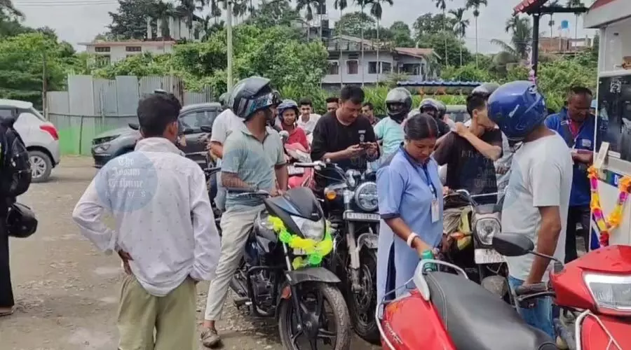 Moran blockade enters fourth day, fuel crisis deepens in Tinsukia