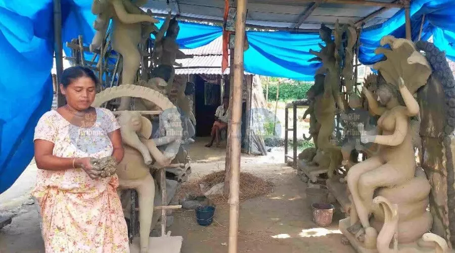 Over 6 yrs of idol making tradition; Behali’s widow keeps her husbands’ legacy alive