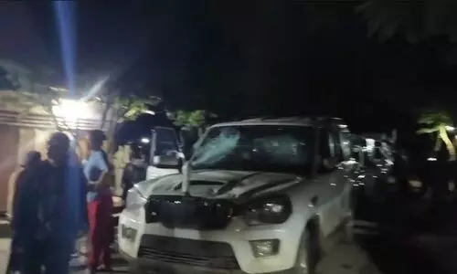 Mob attacks Manipur police convoy in Chandel; 3 vehicles damaged, no injuries