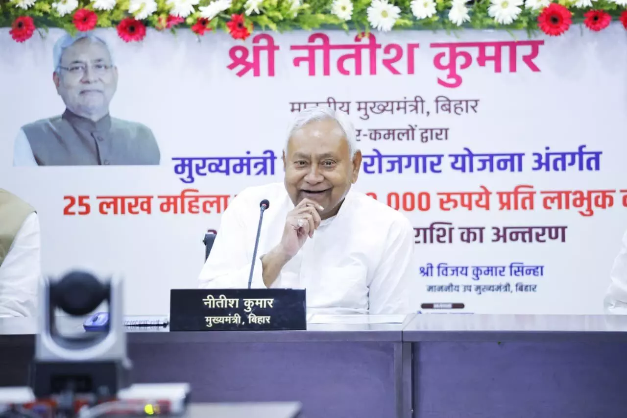 Nitish Kumar credits Rs 10,000 each to 25 lakh women under Mahila Rojgar Yojana