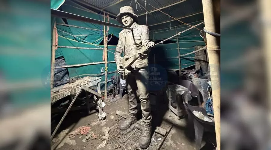 11-feet fiberglass Zubeen Garg statue taking shape in Nagaons Puranigudam