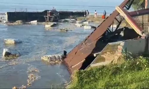 Dibrugarh hit by sudden riverbank erosion; panic spreads as geo-bags fail to hold