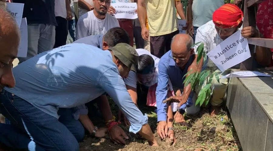 Zubeen Fan Club launches 40,000 Nahar saplings drive across Sivasagar Zubeen Fan Club launches 40,000 Nahar saplings drive across Sivasagar