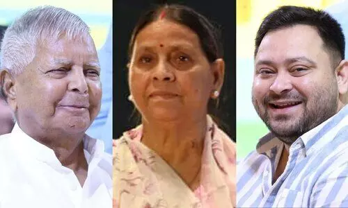 IRCTC hotel scam case: Delhi court charges Lalu Prasad, family members