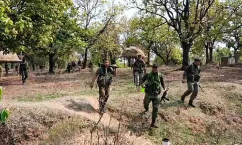 Top Maoist Sonu ‘Dada’ gives up arms along with 60 cadres in Maharashtra