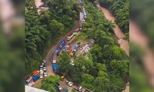 Mizoram faces LPG crunch as truck pile-up hits 1,000 on Aizawl-Silchar road