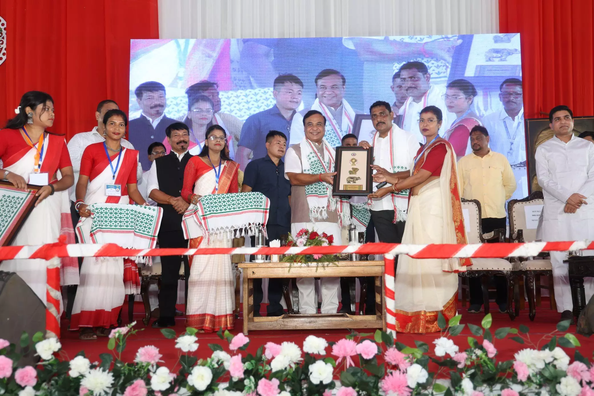 Assam announces 3% govt job quota for Tea Tribes; land rights bill in November