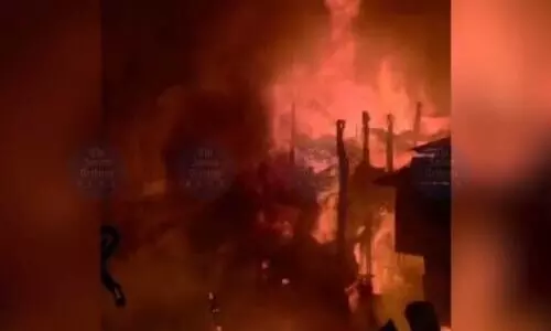 Pre-dawn blaze destroys over 20 shops at Dhubri Hawker’s Market, no casualties