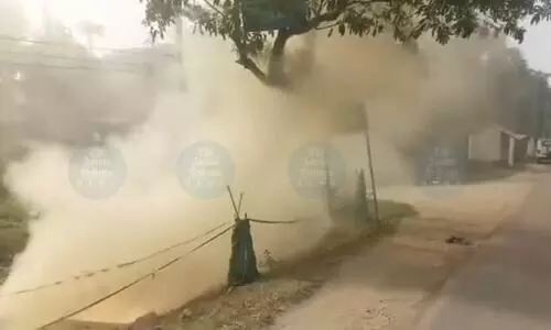 Gas pipeline burst triggers panic in Golaghat, residents rush out of homes