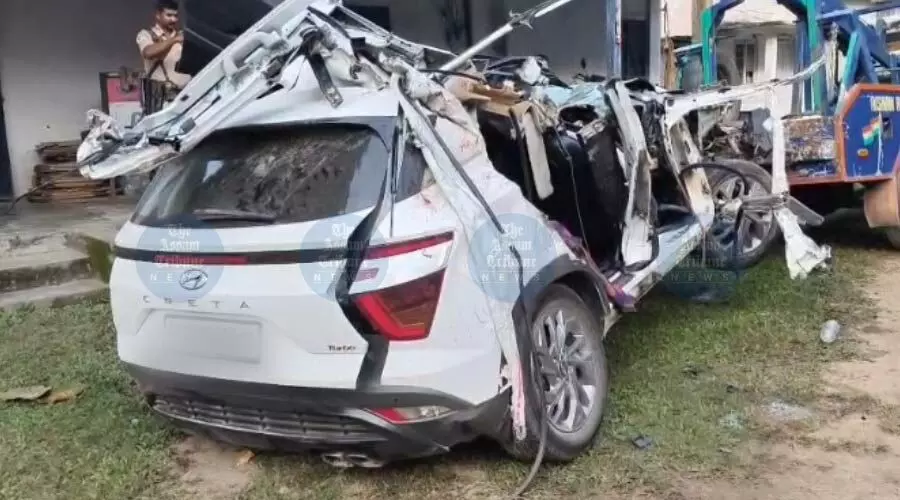 Speeding car crashes on NH-27 near Jagiroad, kills three, injures two