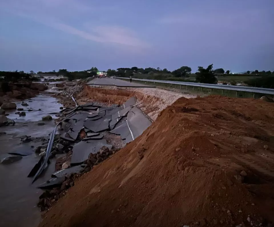 Six dead in Telangana as Cyclone Montha brings heavy rain and flooding