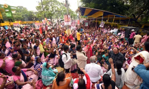 After 266 days, ASHA workers to end protest on Kerala Day, continue locally