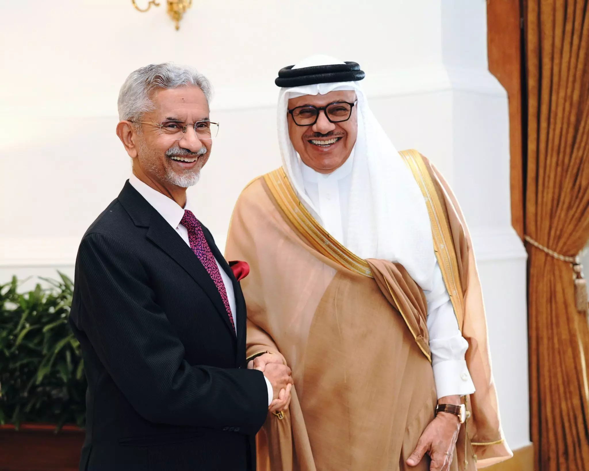 EAM Jaishankar welcomes Bahrain counterpart for 5th Joint Commission talks