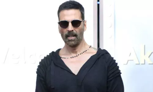 Akshay Kumar rejoices as India clinches ICC Women’s World Cup 2025 title