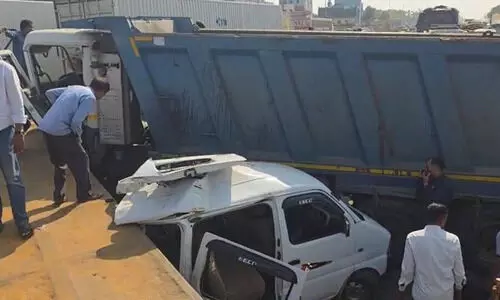 12 killed, over 10 injured as speeding dumper crashes 17 vehicles in Jaipur