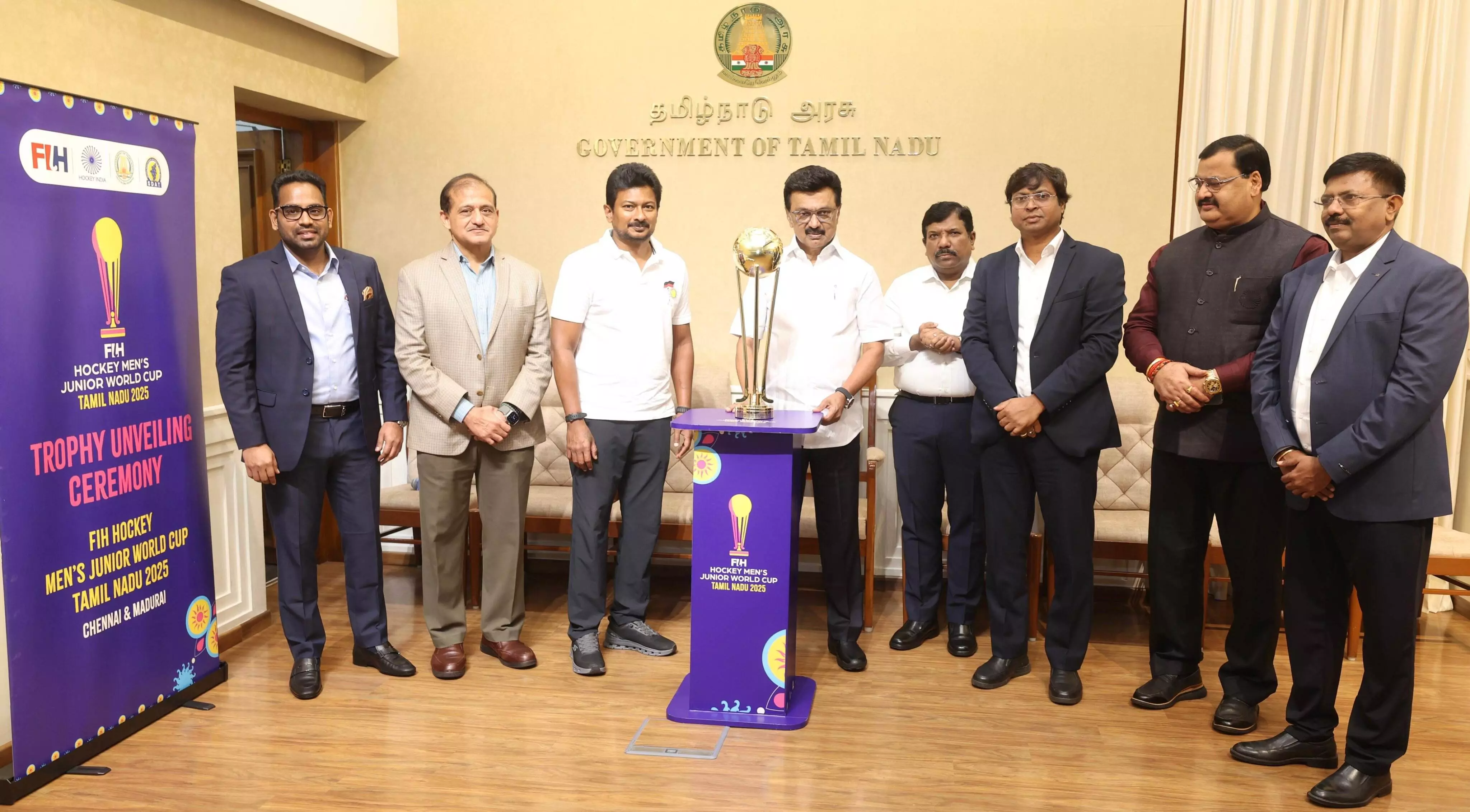 Stalin unveils FIH Hockey Men’s Junior World Cup 2025 trophy in Chennai