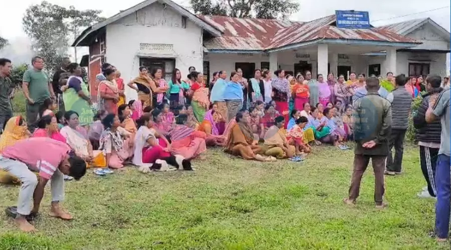 ‘Rs 4 a day for rice?’ Manipur IDPs reject relief cash, protest at Imphal Office