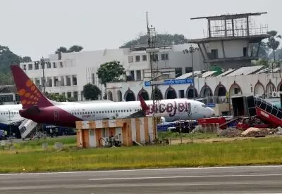 SpiceJet confirms all passengers safe after flight’s emergency landing