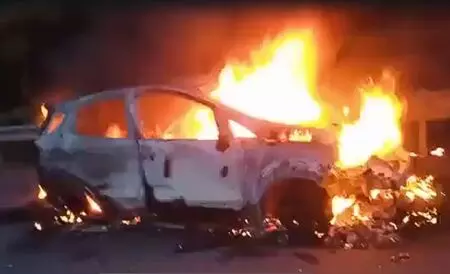 Man charred to death after car catches fire in Hyderabad
