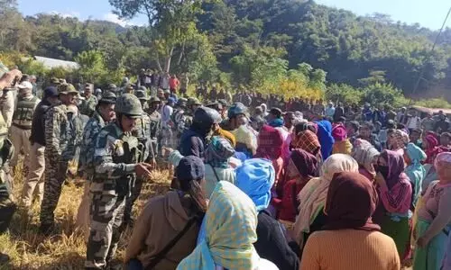 Imphal East tense as Manipur IDPs clash with forces during attempt to return home
