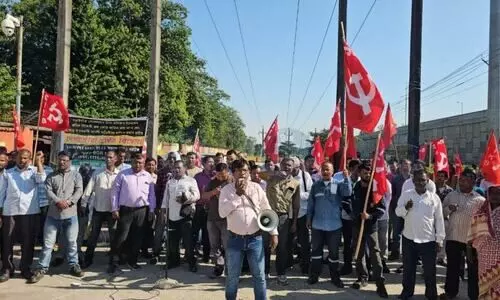 Bongaigaon refinery contractual workers slam Centre’s labour codes as ‘anti-worker’