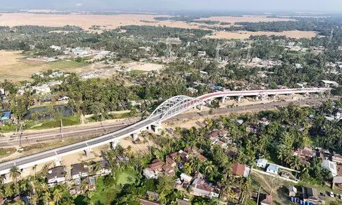 CM inaugurates Rs 83-Cr Jamunamukh Overbridge, unveils key projects in Barhampur