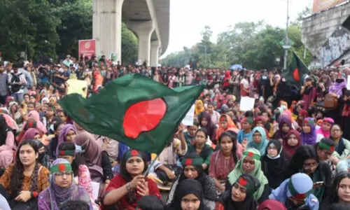 Bdesh primary teachers launch total school shutdown over demands