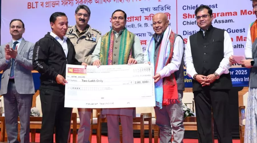 Assam govt gives aid to 442 former BLT cadres for rehabilitation outside BTC