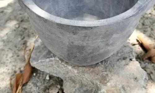 GI tag fails to ease raw material crunch for Namakkal’s soapstone artisans