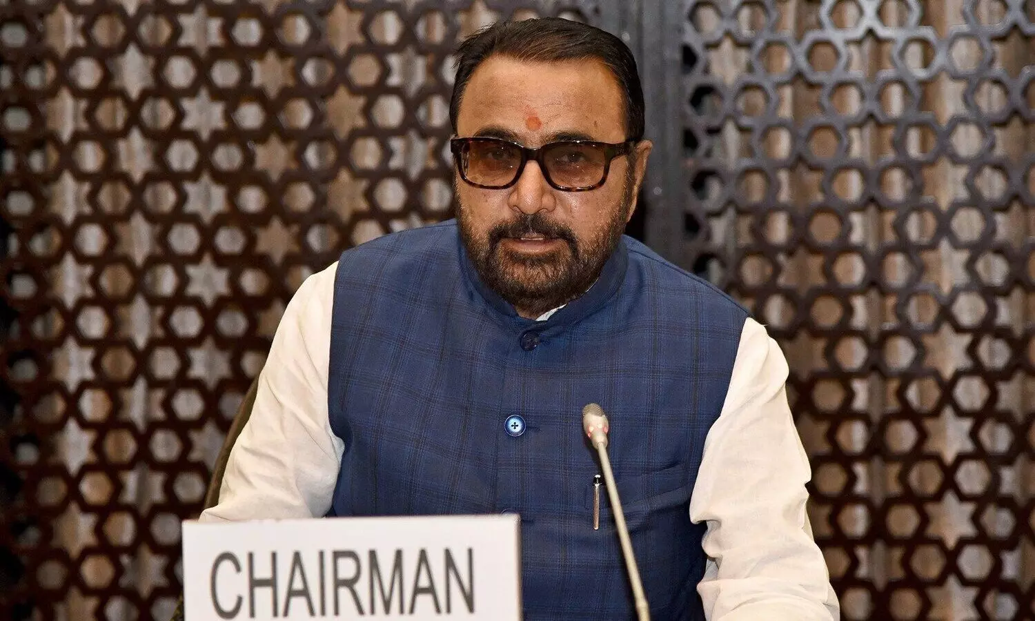 Medicinal plant farming can empower farmers, improve drug quality: Jadhav