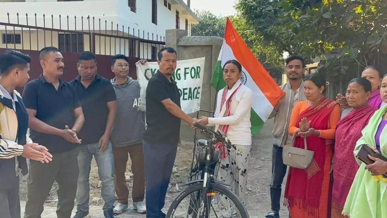 Manipur cyclist’s peace ride reaches Imphal amid Kuki warning over Kangpokpi leg Manipur cyclist’s peace ride reaches Imphal amid Kuki warning over Kangpokpi leg