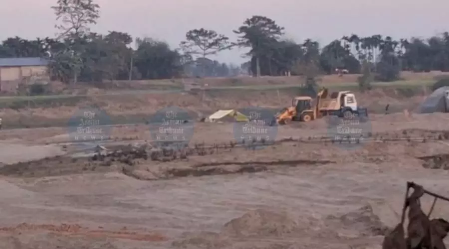 Illegal sand mining ravages Kolong River, locals allege official apathy Illegal sand mining ravages Kolong River, locals allege official apathy