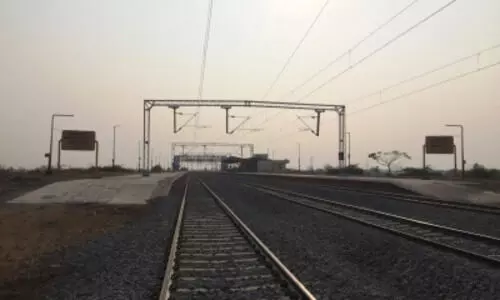Centre sanctions 38 rail projects worth ₹89,780 crore for Maharashtra