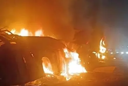 Helplines opened after Tatanagar–Ernakulam Express fire: Railways Helplines opened after Tatanagar–Ernakulam Express fire: Railways