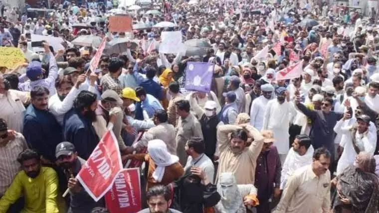 Balochistan govt suspends 38 teachers over participation in rights protests Balochistan govt suspends 38 teachers over participation in rights protests