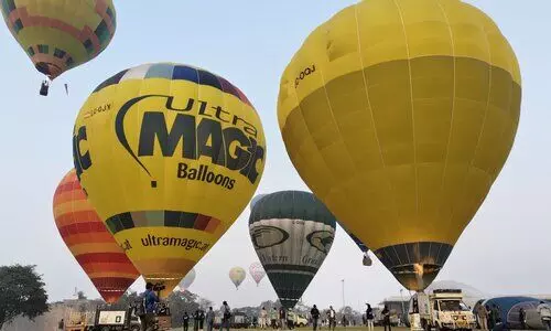 Hot-air balloon festival begins in Hyderabad, attracting many tourists