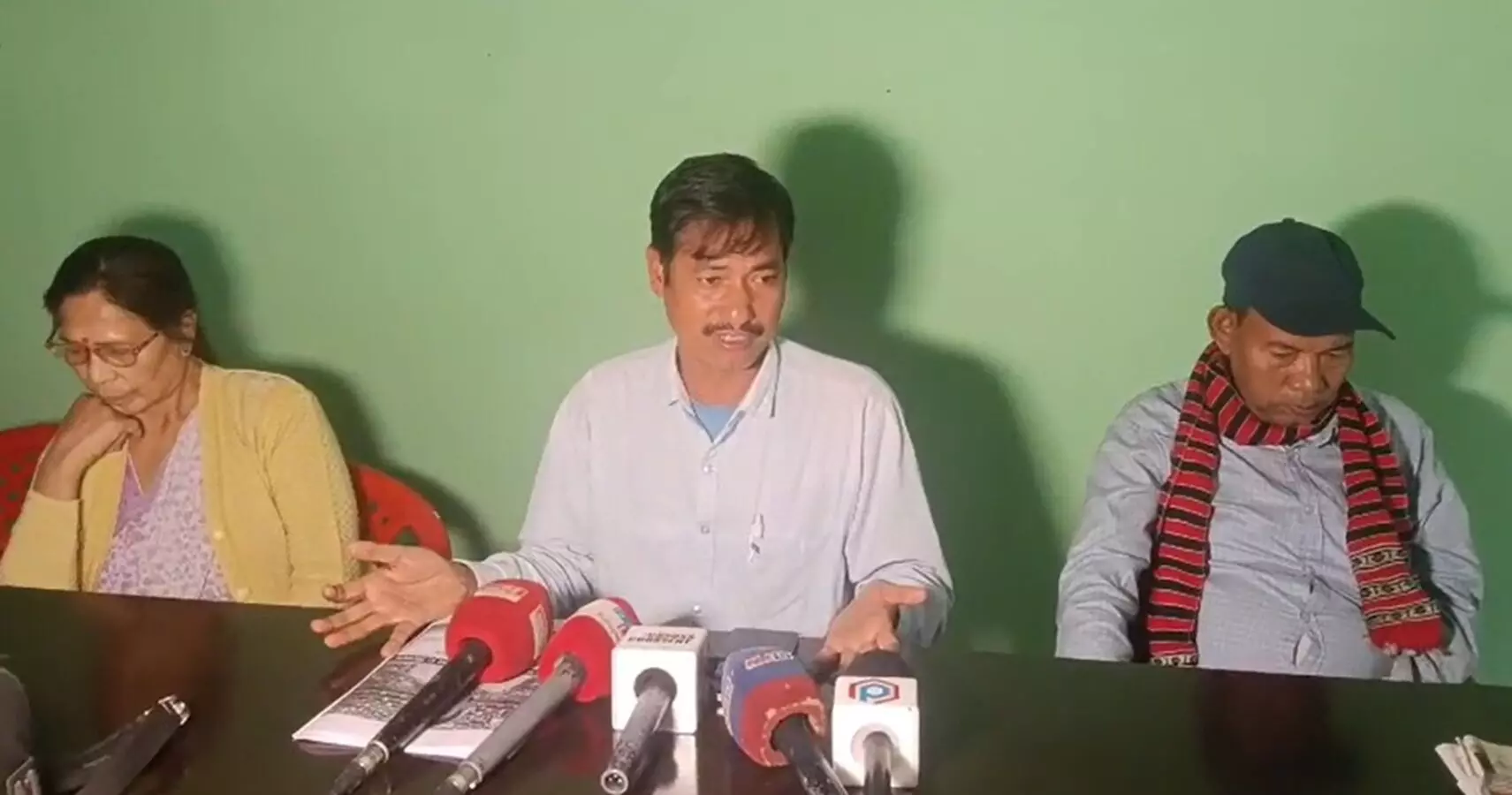 Cracks in Asom Sonmilito Morcha as CPI opts for solo fight in seven seats Cracks in Asom Sonmilito Morcha as CPI opts for solo fight in seven seats