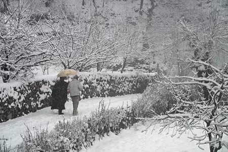 Chillai Kalan ends Jan 30; tourists pour into J&K’s Gulmarg, Sonamarg