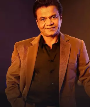 Rajpal Yadav secures interim bail in cheque case