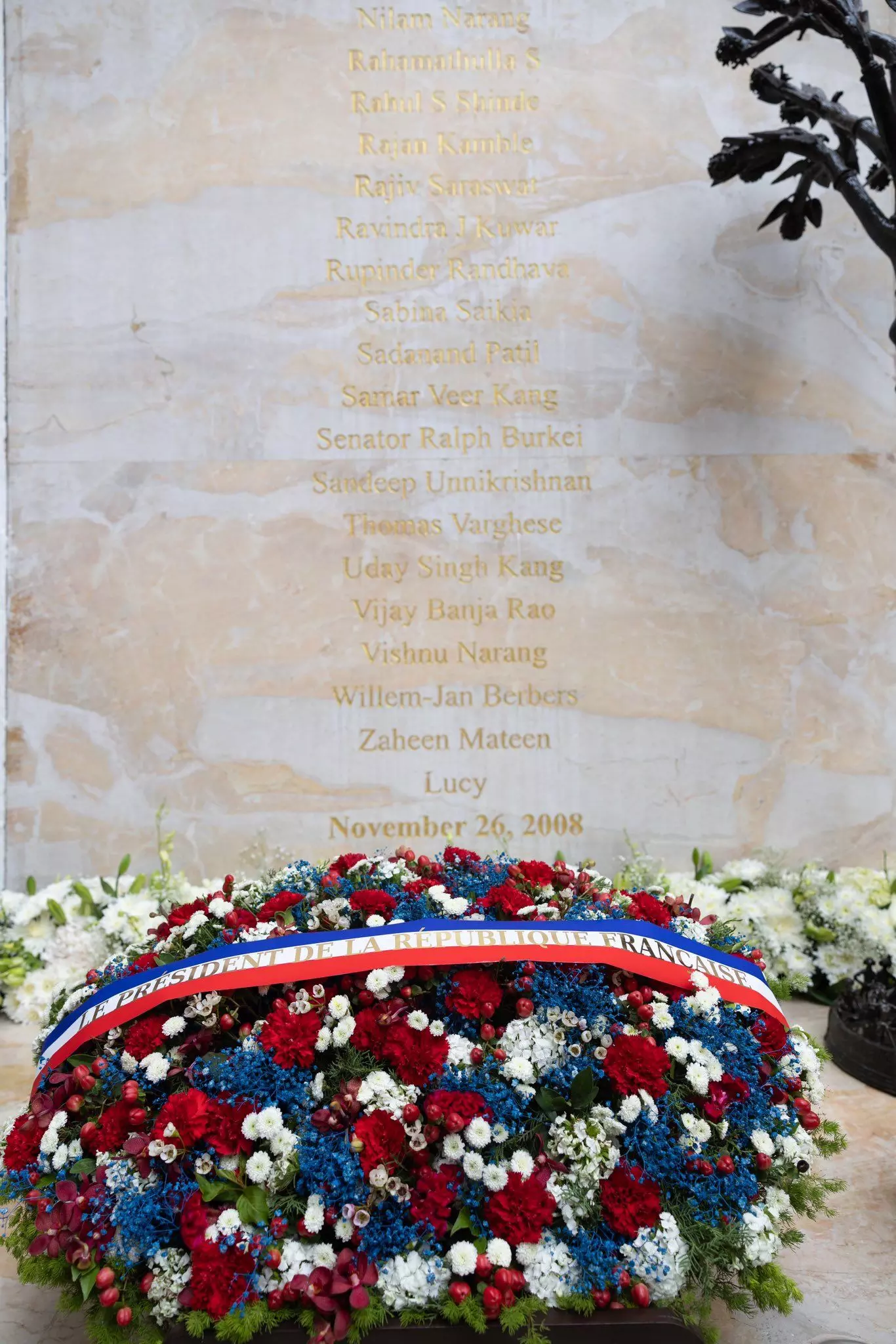 French President honours victims of 26/11 Mumbai attacks