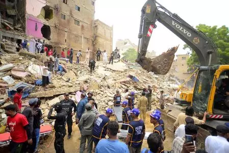 13 dead in Karachi building collapse, toll may rise