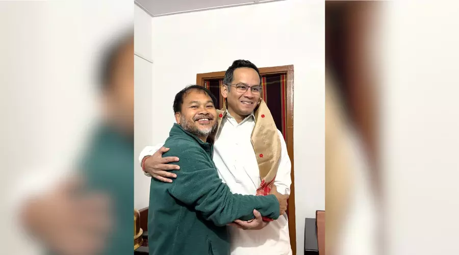 Alliance hinges on Congress response, says Akhil as APCC leaders camp in Delhi