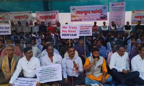 Two-hr sit-in in Bijni over train halts, suburban rail demand; stir warning issued