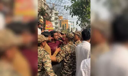 NSUI, police clash in Guwahati during protest against school closures