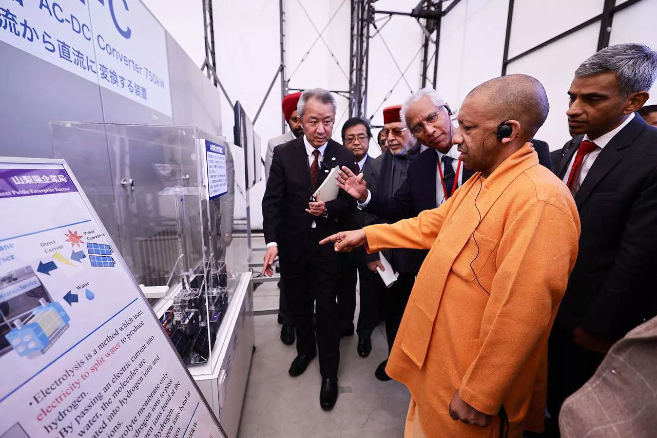UP Govt. signs Japan MoU on green hydrogen; Yogi invites investors