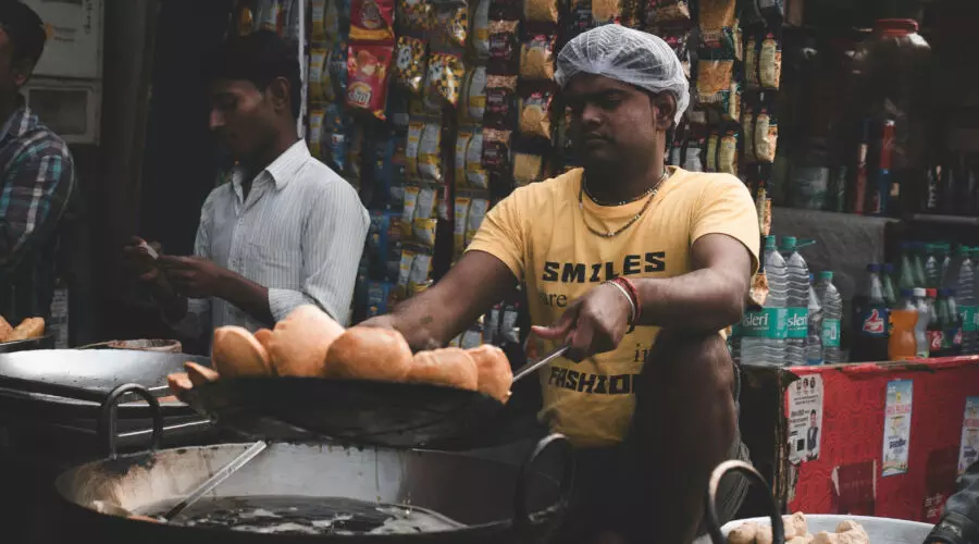 Guwahati restaurants brace for LPG crunch, explore ways to keep kitchens running