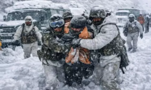 214 people rescued by Army in J&K’s Sinthan Pass snowfall