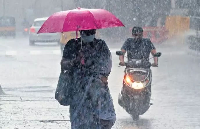 Squall brings 5°C dip in Kolkata mercury; more storms likely